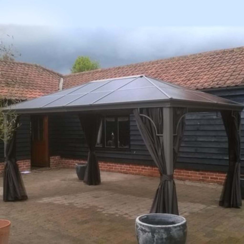 Polycarbonate 3x4.3m Outdoor Garden Structure